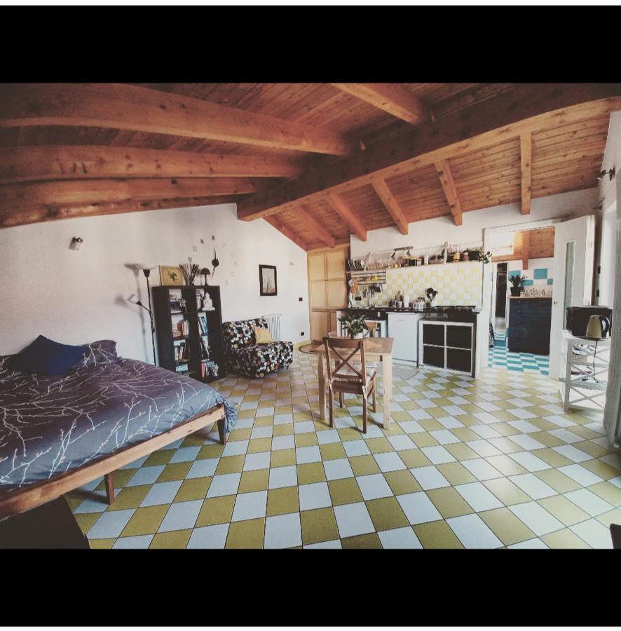 Casetta Gialla Giaveno Bagian luar foto